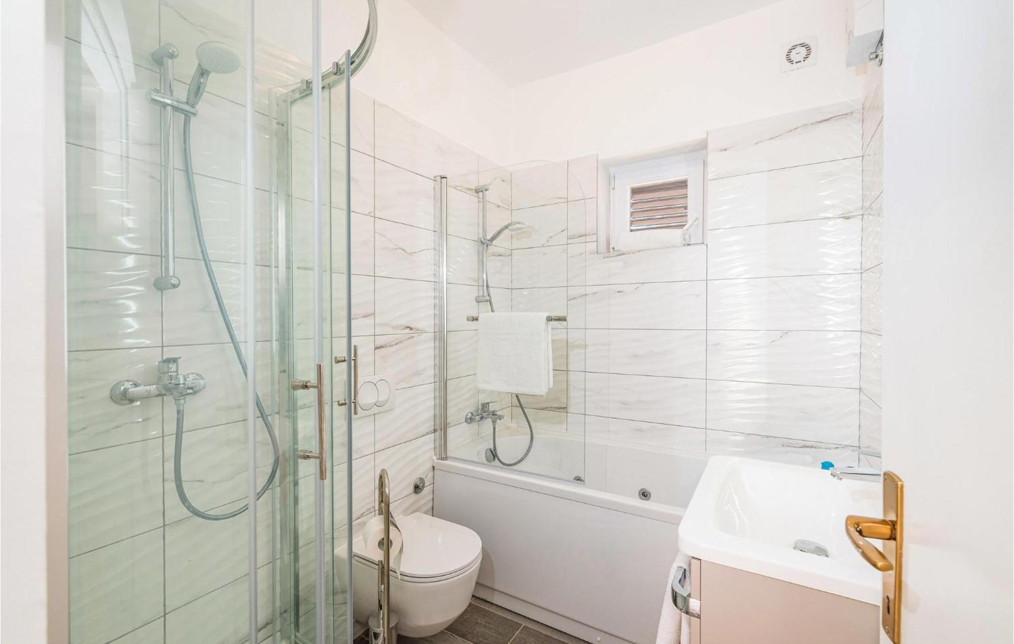 Pet Friendly Home In Murvica With Kitchen Exterior foto
